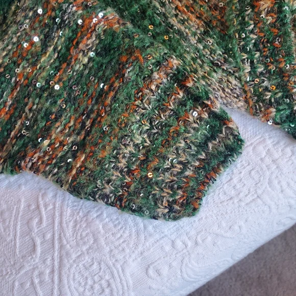 EUC Santoori Green & Tan Sequin Oversized Sweater - Picture 10 of 10